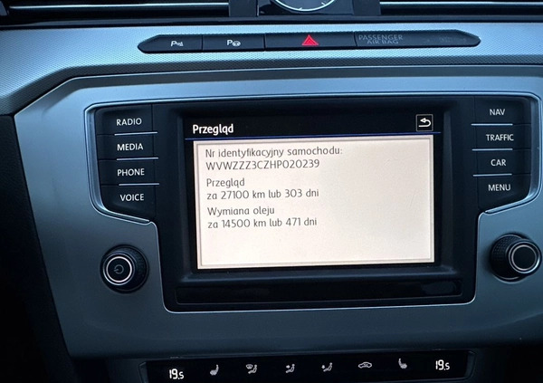 Volkswagen Passat cena 70900 przebieg: 119500, rok produkcji 2017 z Ostrzeszów małe 277